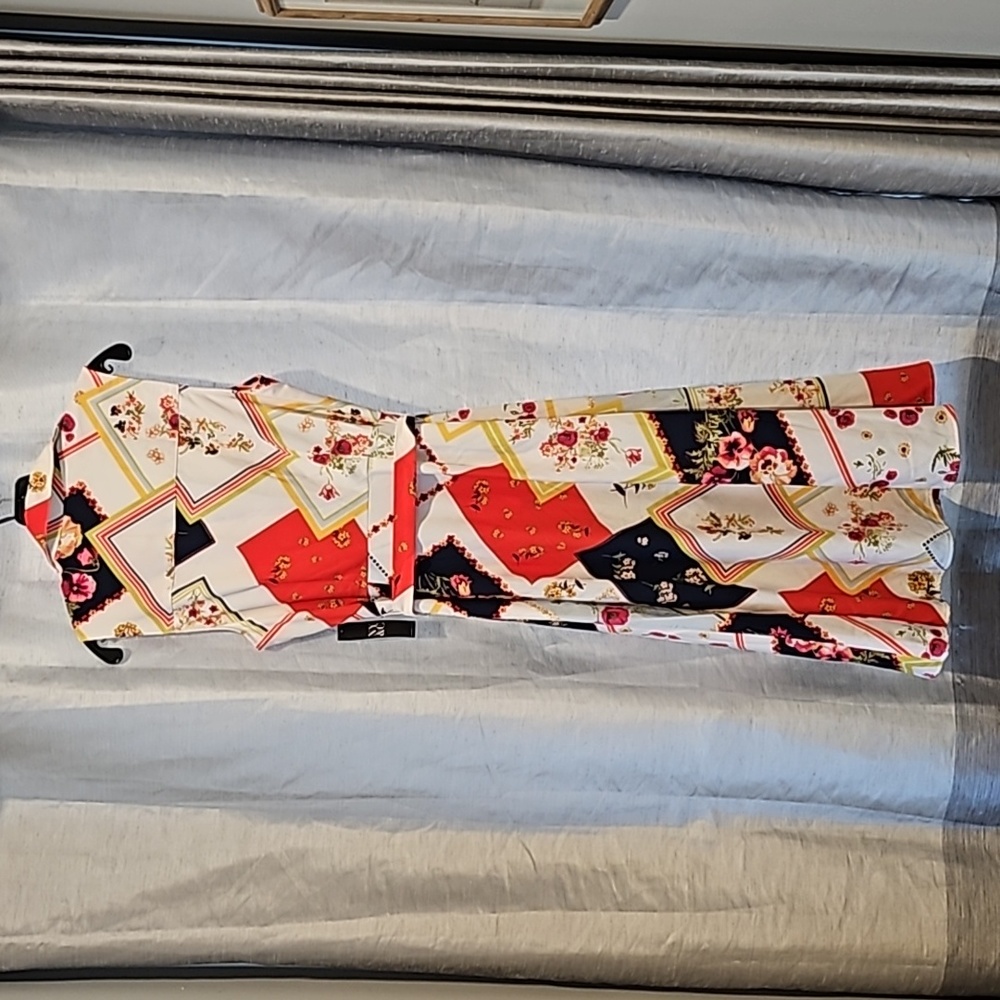 NY & CO Dress - Picture 6 of 16